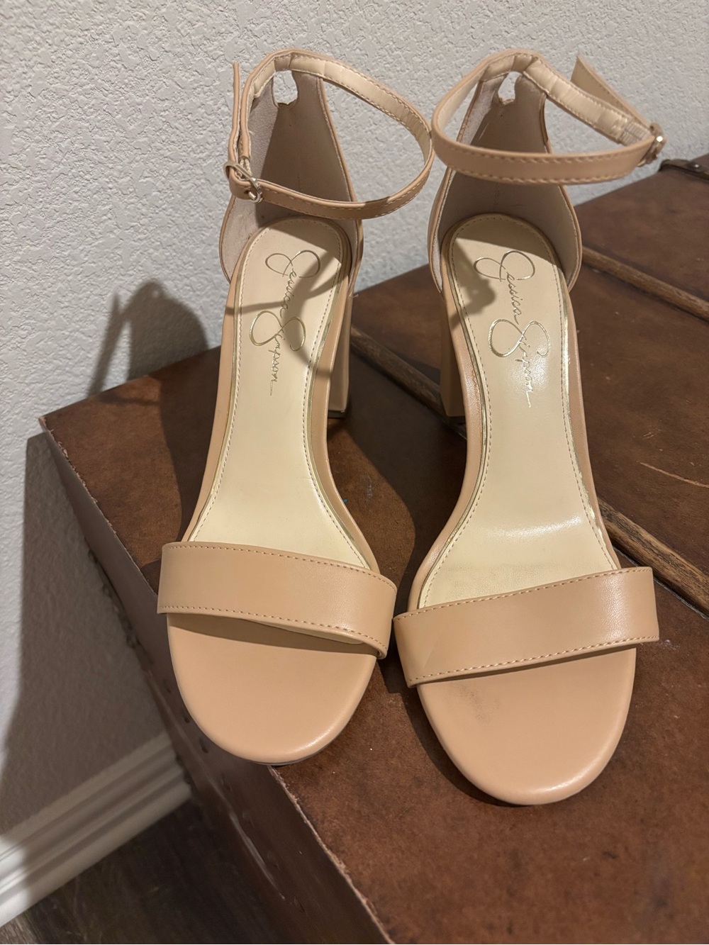 Jessica Simpson Nude Heels